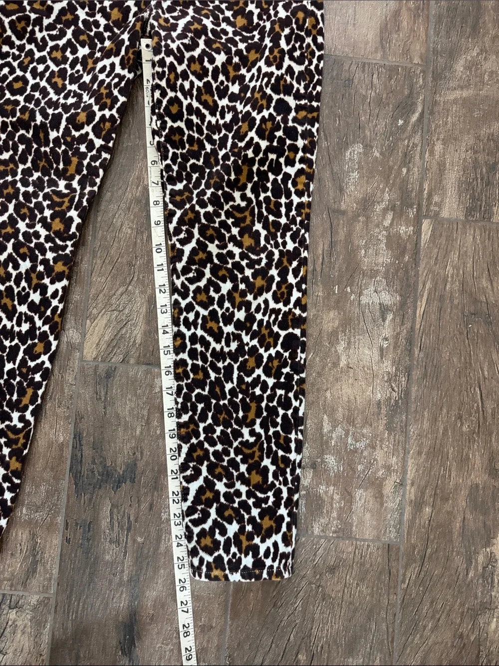 💕 J CREW Leopard Corduroy Pants ✨
